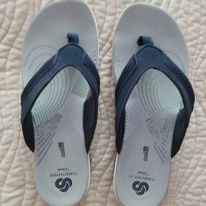 Clarks Comfy Sandals